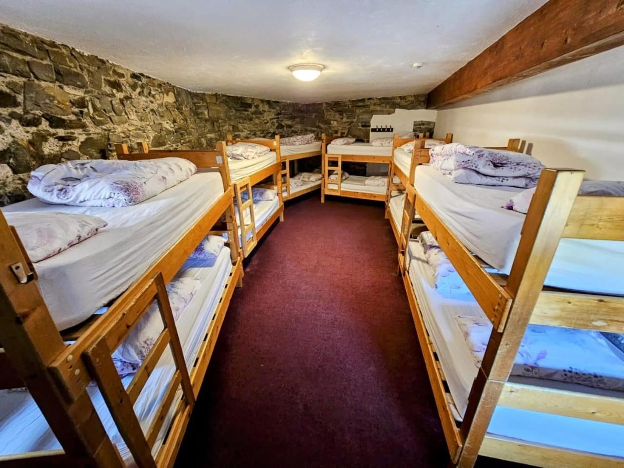 Old Mill Holiday Hostel Westport Eksteriør bilde