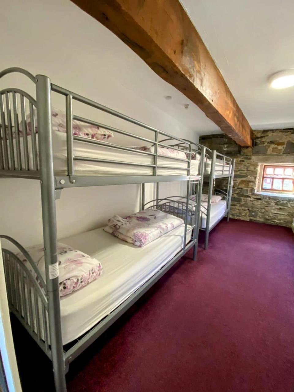 Old Mill Holiday Hostel Westport Eksteriør bilde